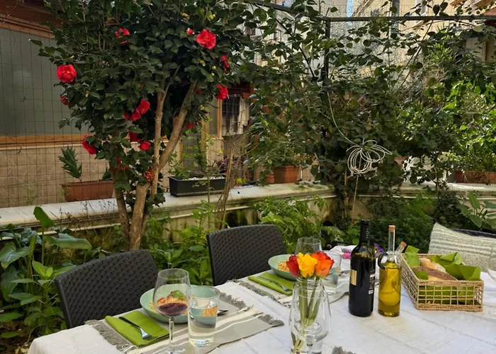 Mirea Apartmán Neapol